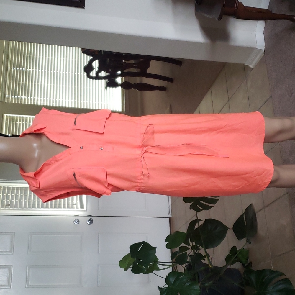 Live 4 Truth 1x neon sleeveless zipper pockets 2 button vneck drawstring waist